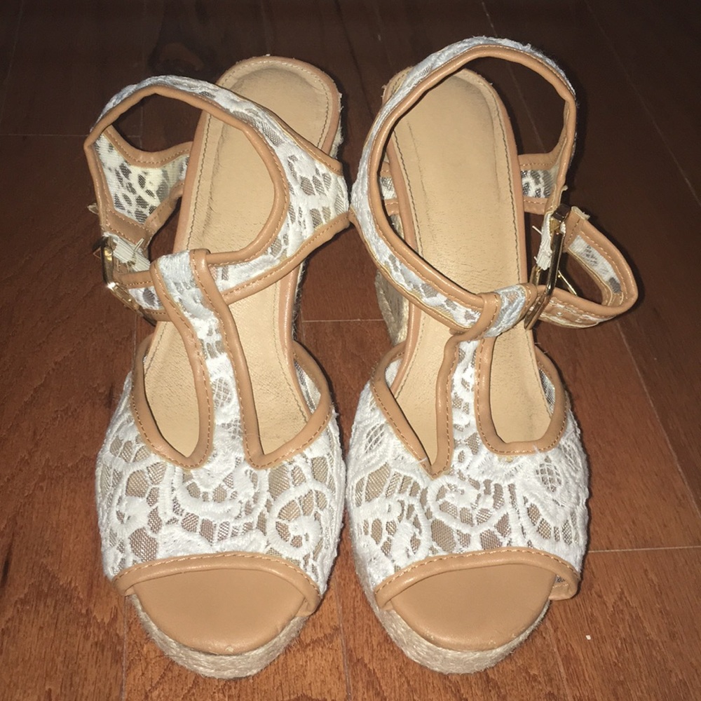 Heels/ wedges